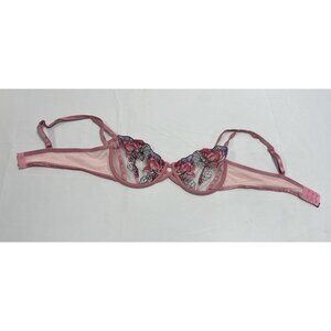 Fancy/Sexy Adore Me Bra 36 D 💕